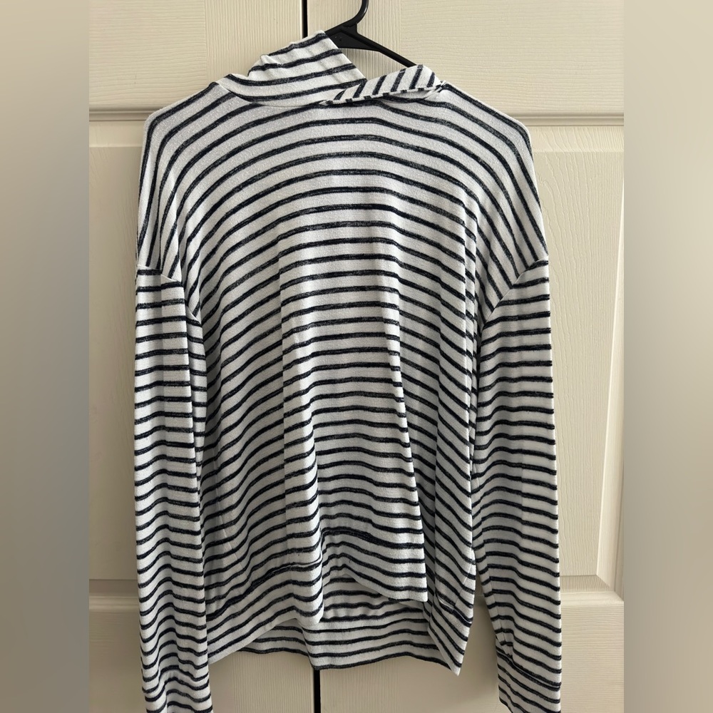 long sleeved striped tee